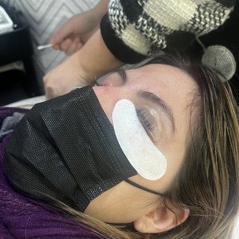 Queenie Beauty - Eyelash Service Near Me - San Gabriel, California Queenie Beauty - Eyelash Service Near Me - San Gabriel, California