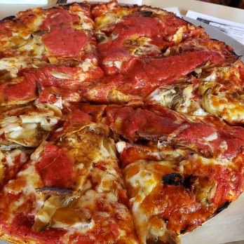 Twin's Pizza - Pizza Near Me - North Providence, Rhode Island Twin's Pizza - Pizza Near Me - North Providence, Rhode Island