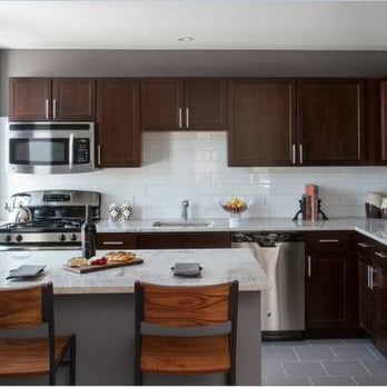 Shoreland Apartments - Brand New Gourmet Kitchens with gas cooking - Apartments Near Me - Chicago, Illinois Shoreland Apartments - Brand New Gourmet Kitchens with gas cooking - Apartments Near Me - Chicago, Illinois