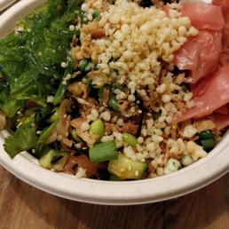Regular bowl with salmon Regular bowl with salmon