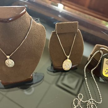 Pet Angel Memorial Center - Pendants and dog tags - Pet Cremation Services Near Me - Chamblee, Georgia Pet Angel Memorial Center - Pendants and dog tags - Pet Cremation Services Near Me - Chamblee, Georgia