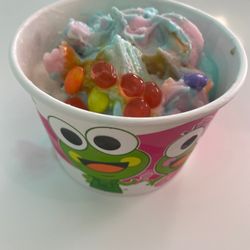 sweetFrog Premium Frozen Yogurt