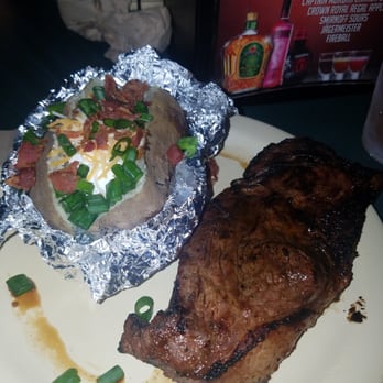 Griff's Irish Pub - Steak night tuesdays - Sports Bars Near Me - Houston, Texas Griff's Irish Pub - Steak night tuesdays - Sports Bars Near Me - Houston, Texas