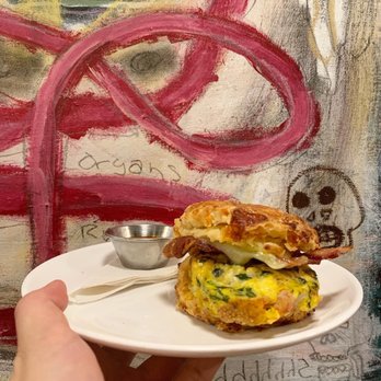 Saving Gigi - Breakfast sandwich - Coffee & Tea Near Me - Toronto, Ontario