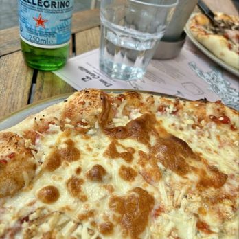 Don Camillo - Quattro Formaggi - Italian Near Me - Graz, 6