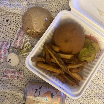 Veg.Edible - Smash Burger - Single with Chz, Chocolate Chip cookie, and Strawberry Vanilla Olipop - Vegan Near Me - Omaha, Nebraska