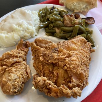 Bubba's Cooks Country - Dallas - American Near Me - Dallas, Texas