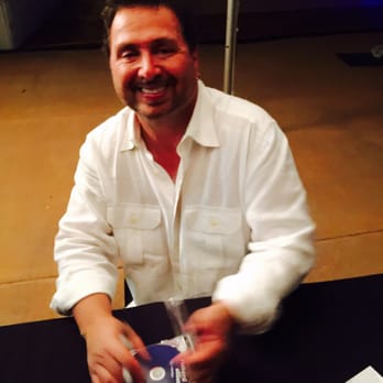 Town Point Park - Richard Elliot, signing autographs! - Parks Near Me