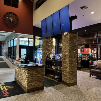 Buzz Inn Steakhouse - Sports Bars Near Me - Granite Falls, Washington Buzz Inn Steakhouse - Sports Bars Near Me - Granite Falls, Washington