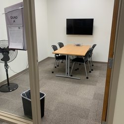 Dayton Metro Library: Kettering-Moraine Branch - Group room