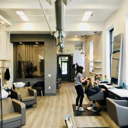 Kulør Hair Design and Color Studio - Salon view