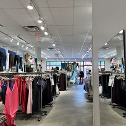 Fabletics - Inside