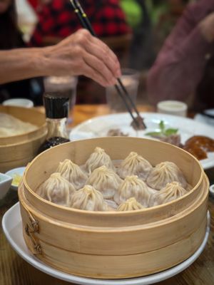 Ji Rong Peking Duck by null