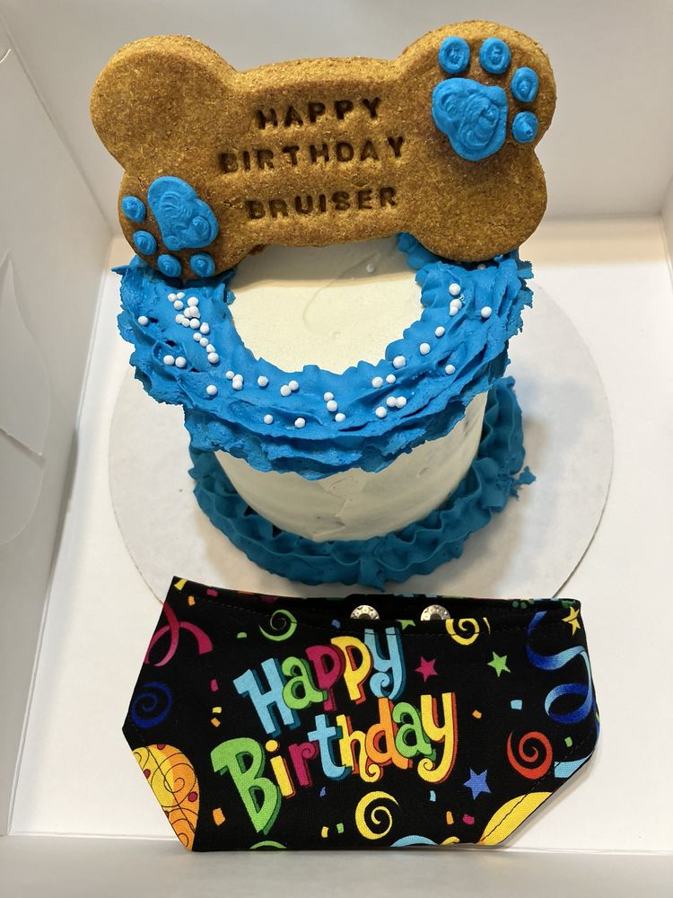 PuppyChinos All Natural Dog Treats Logo