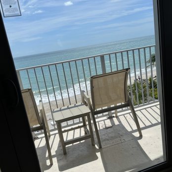 Costa d'Este Beach Resort & Spa - Hotels Near Me - Vero Beach, Florida