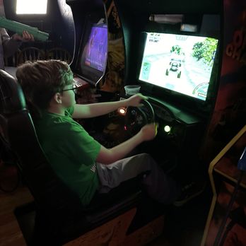 Louies Pizzeria - Arcade - Pizza Near Me - Layton, Utah Louies Pizzeria - Arcade - Pizza Near Me - Layton, Utah