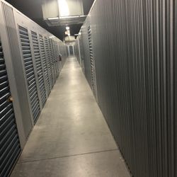 Wesley Chapel Storage - Ac units