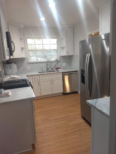 Slide of Villatoro & M Construction