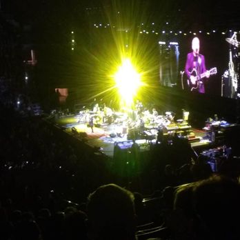 Xfinity Mobile Arena - Wells Fargo Center -- Paul Simon Concert -- view from Club Box 14, last row (7) -- view was good, my camera just stinks in that light! - Stadiums & Arenas Near Me - Philadelphia, Pennsylvania Xfinity Mobile Arena - Wells Fargo Center -- Paul Simon Concert -- view from Club Box 14, last row (7) -- view was good, my camera just stinks in that light! - Stadiums & Arenas Near Me - Philadelphia, Pennsylvania