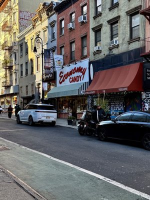 Economy Candy by null