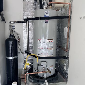 Accurate One Construction - Premium Bradford white water heater installed with total home water filtration system - Plumbing Near Me - Palm Desert, California Accurate One Construction - Premium Bradford white water heater installed with total home water filtration system - Plumbing Near Me - Palm Desert, California