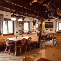 Sahnealm - Unser Lokal!!