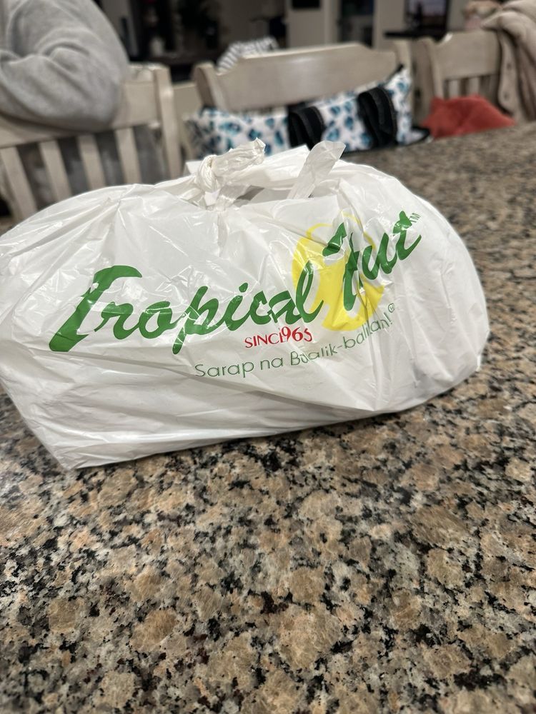 Tropical Hut Hamburger