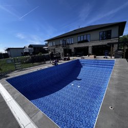 The Pool Connection
