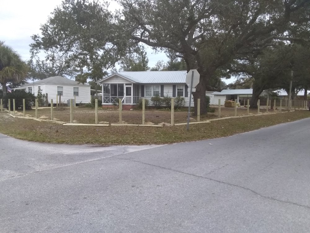 Slide of All seasons fence