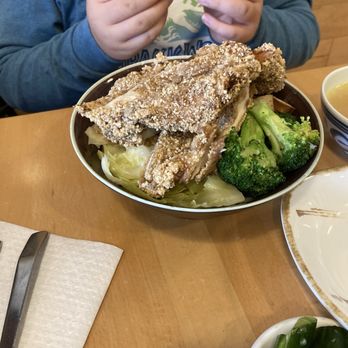 Chimama's Noodle House - Chicken chop over rice - Noodles Near Me - Bayside, New York Chimama's Noodle House - Chicken chop over rice - Noodles Near Me - Bayside, New York
