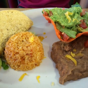 Las Carretas - Crispy taco plate - Mexican Near Me - San Antonio, Texas
