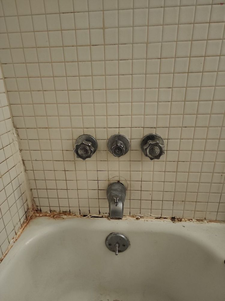 Slide of Affordable Handyman with Experience