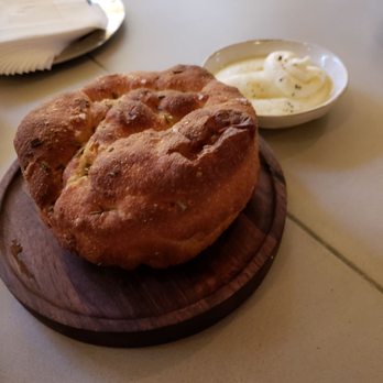 etta - Bucktown - Focaccia - Pizza Near Me - Chicago, Illinois
