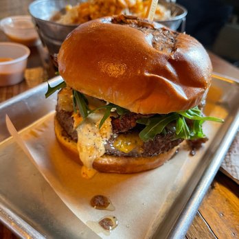 Sids Garage - Burgers Near Me - Meridian, Idaho Sids Garage - Burgers Near Me - Meridian, Idaho