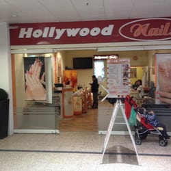 Hollywood Nails