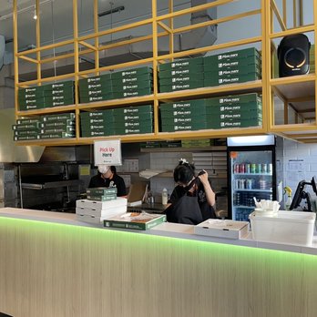 Pizza Maru - Pizza Near Me - North York, Ontario Pizza Maru - Pizza Near Me - North York, Ontario