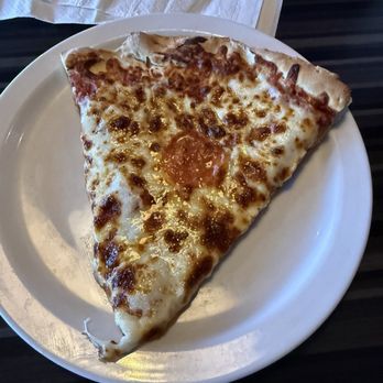 Minsky's Pizza - Pepperoni Pizza Slice - Pizza Near Me - Olathe, Kansas Minsky's Pizza - Pepperoni Pizza Slice - Pizza Near Me - Olathe, Kansas