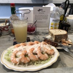 Swan 's Louie Salads