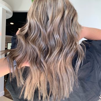 Renee Foxx Salon - Hair Salons Near Me - Feasterville Trevose, Pennsylvania
