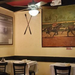 La Fusta Restaurant - Back middle dining area