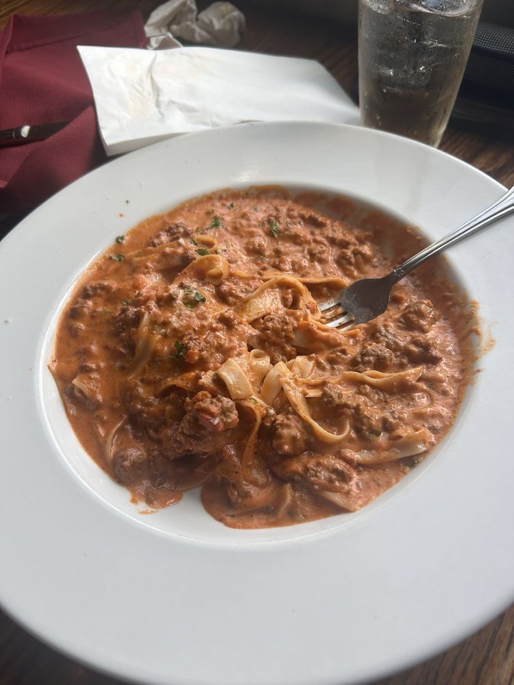 Enotria Restaurant Logo