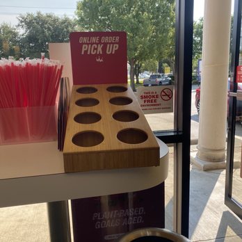 Smoothie King - Health Markets Near Me - Farmers Branch, Texas Smoothie King - Health Markets Near Me - Farmers Branch, Texas