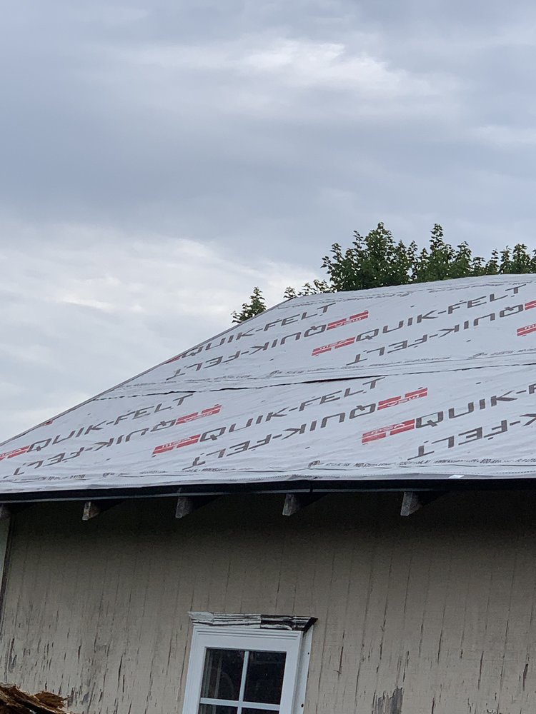 Slide of Zamora Roofing