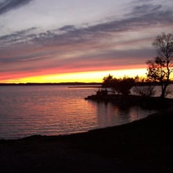 Weaver's Resort & Campground - Beautiful sunset off Weaver's Point