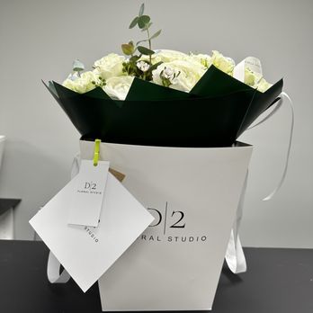D|2 Floral Studio - Floral Designers Near Me - Burbank, California D|2 Floral Studio - Floral Designers Near Me - Burbank, California