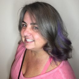 Going gray gracefully? Going gray gracefully?