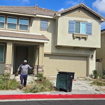 Gomez Lawn and Tree Service - Hard Work - Tree Services Near Me - Jurupa Valley, California Gomez Lawn and Tree Service - Hard Work - Tree Services Near Me - Jurupa Valley, California
