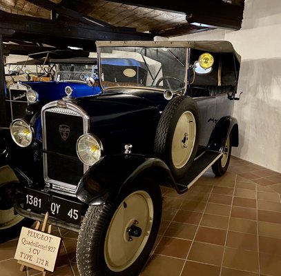 Château Carbonnieux - Grand cru classé de Graves - Pessac Léognan by null