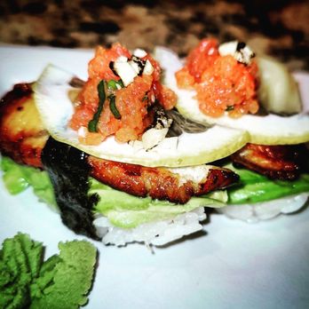 Aki Sushi - Sushi Bars Near Me - Oldsmar, Florida