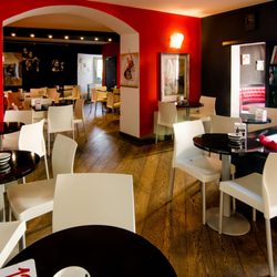 Caffè Pestalozzi - Le sale interne del Caffè Pestalozzi